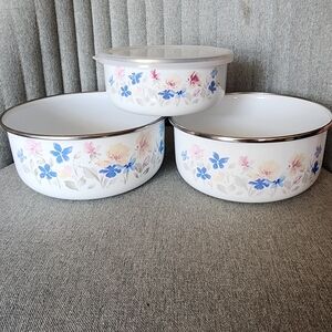 Vintage Lincoware Enamel Floral Nesting Bowls Set of 3 Mid Century Farmhouse